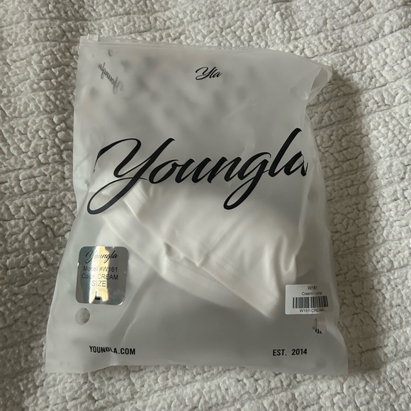 Elevate shorts 5” - Picture 5 of 7